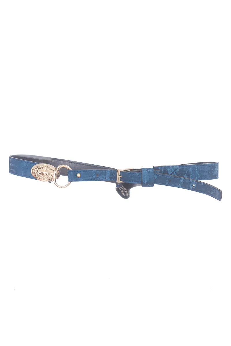 ACCESORIOS COLOR AZUL  CLOSEANDO