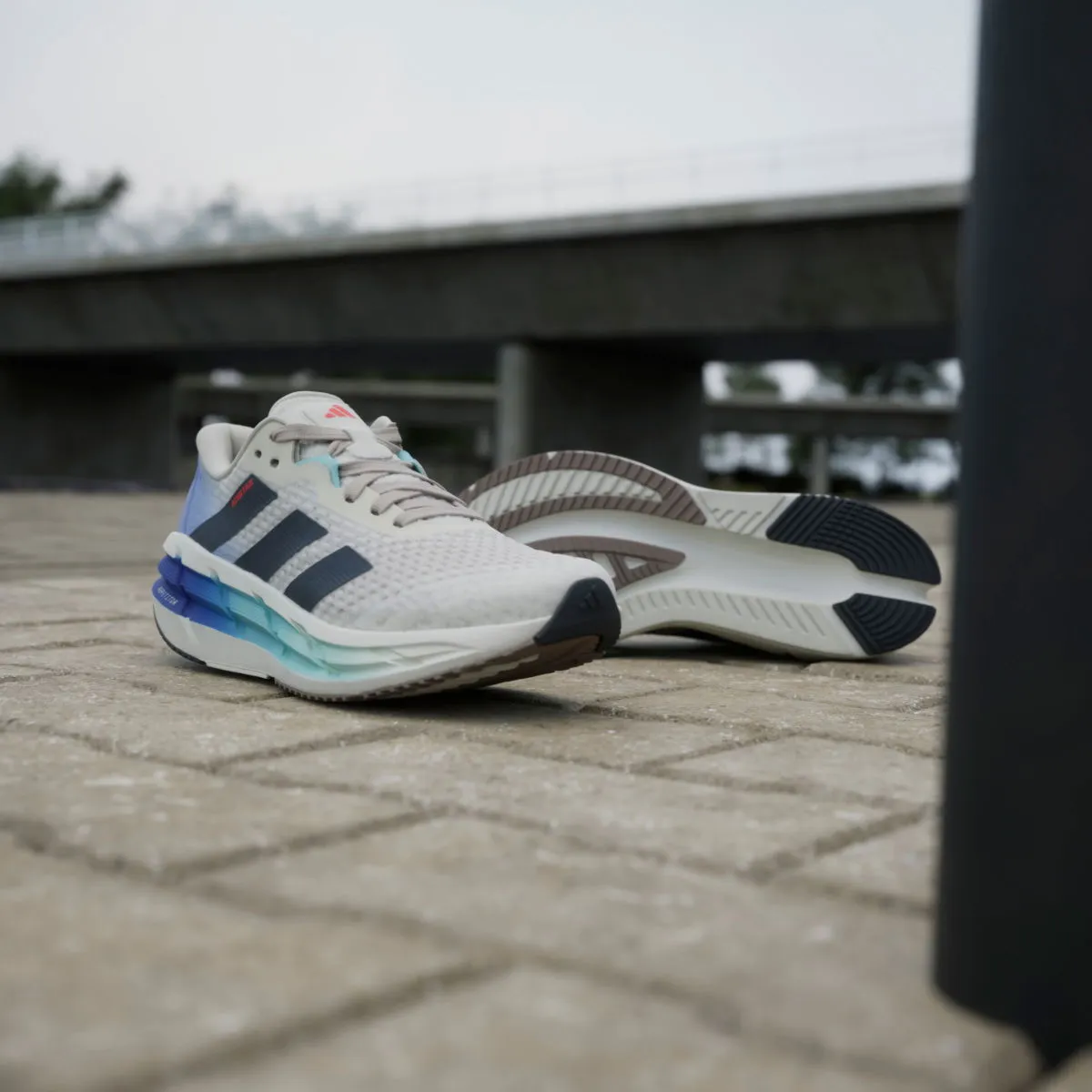 adidas Performance ADISTAR 3 W New York