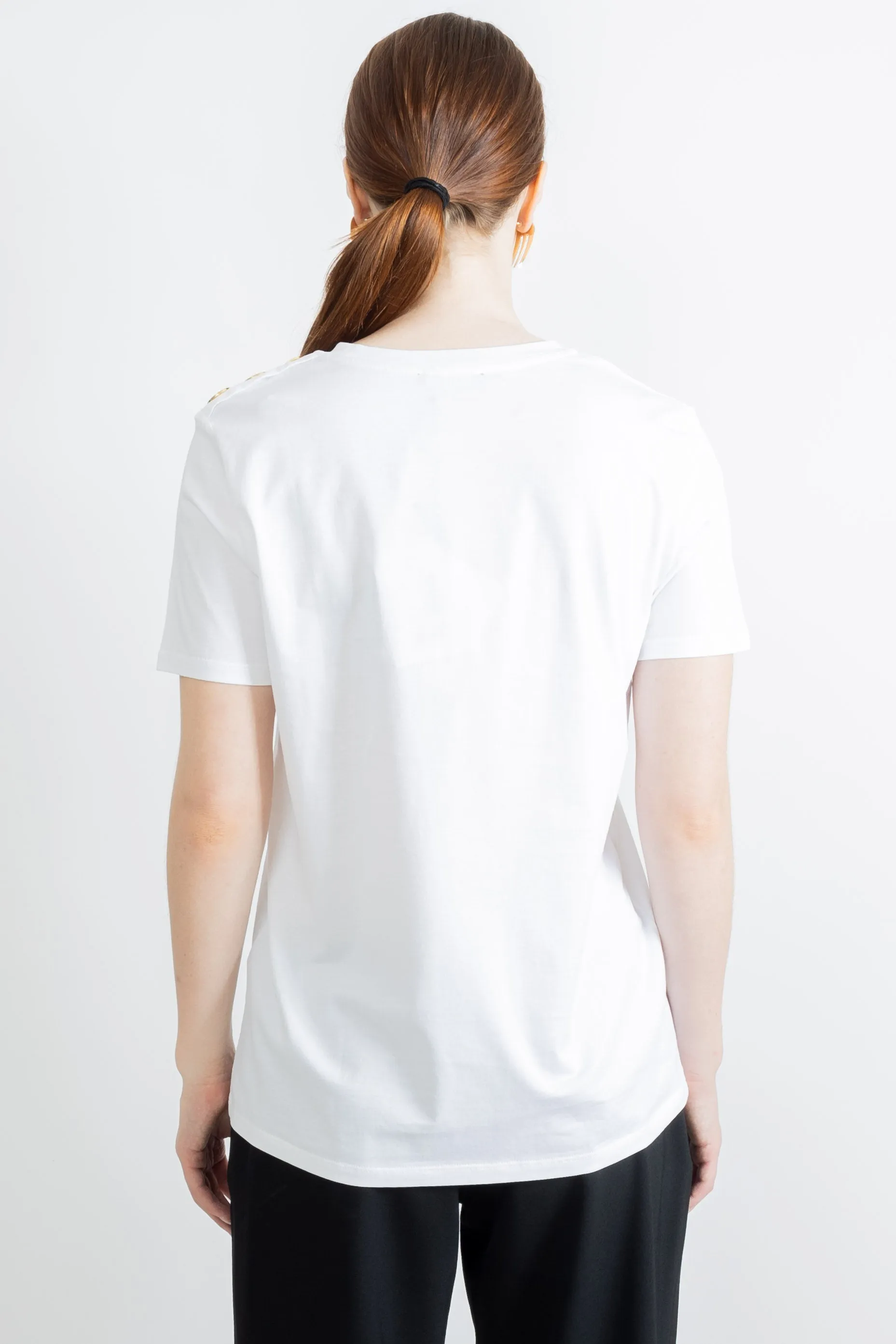 BALMAIN WOMEN WHITE TSHIRT WITH BLACK LOGO AND GOLDEN BUTTONS