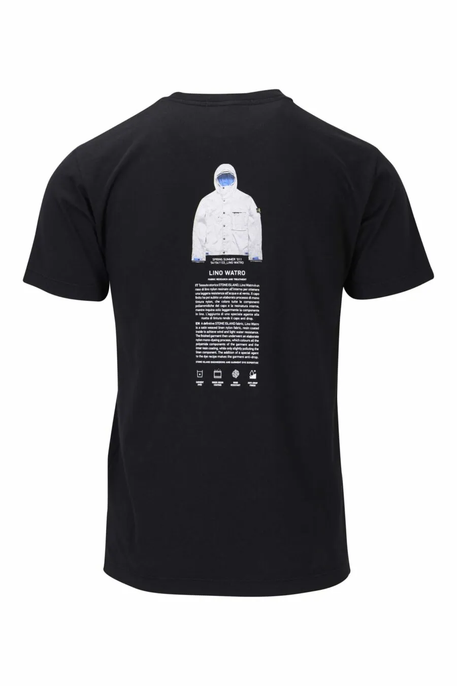 Camiseta negra con logo centrado y estampado detrás