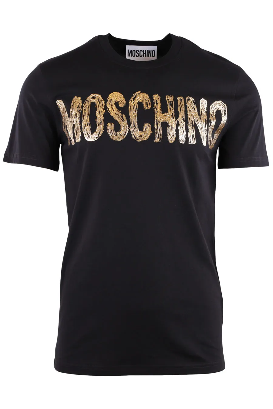Camiseta negra con logo en goma dorado