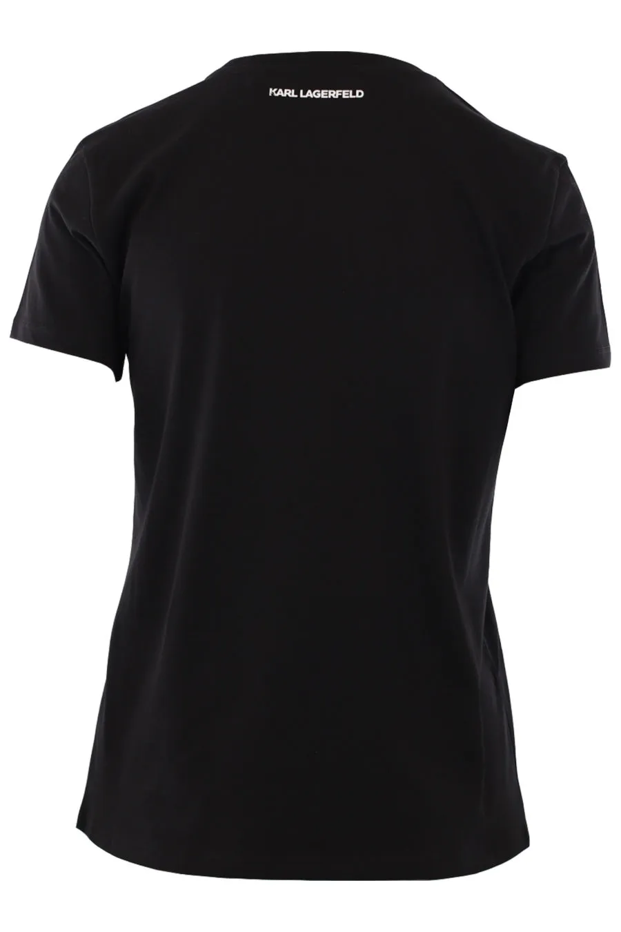 Camiseta negra con logo 