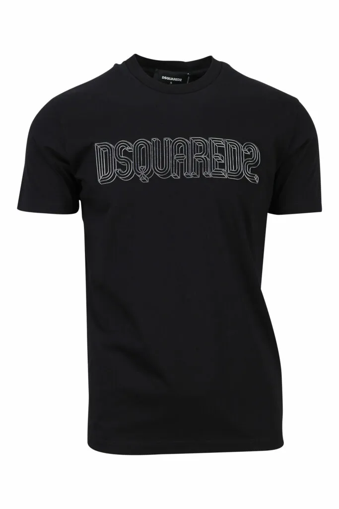 Camiseta negra con maxilogo monocromático en relieve