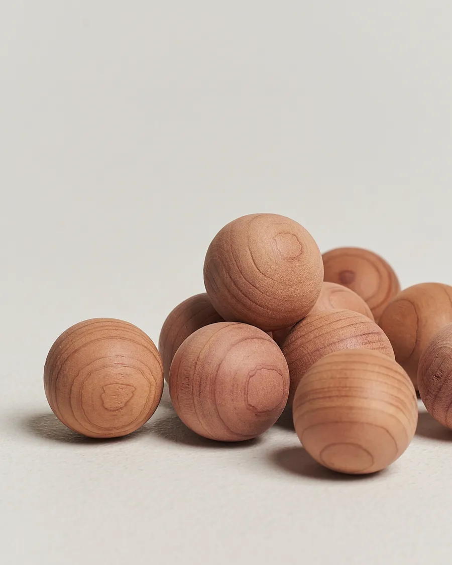 CARE WITH CARL 10PACK CEDAR WOOD BALLS