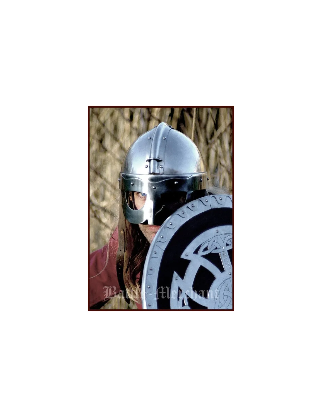 Casco vikingo con antifaz