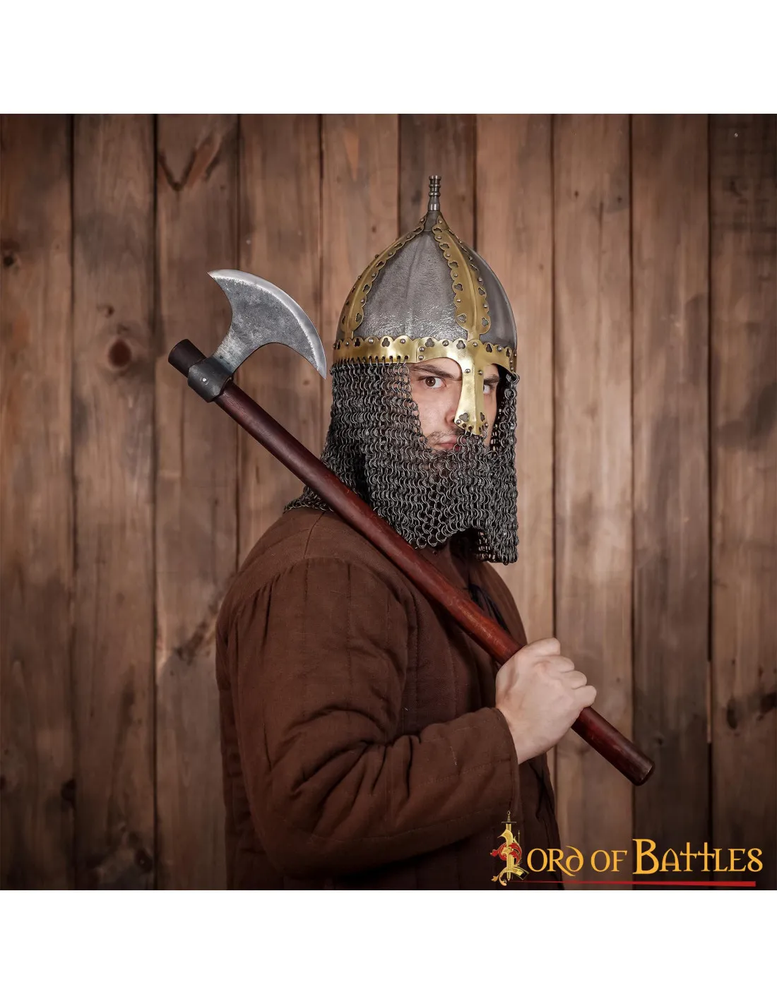 Casco vikingo Varangian Rus Eslavo del siglo X