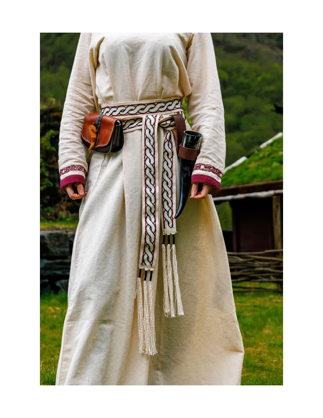 Cinturón vikingo modelo Elina, algodón blanco natural
