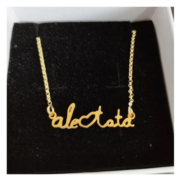 Collar con nombres manuscritos plata de ley