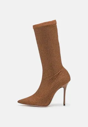 Gedebe Women Logan Bootie Lycra Nude + Crystal Light Amethyst