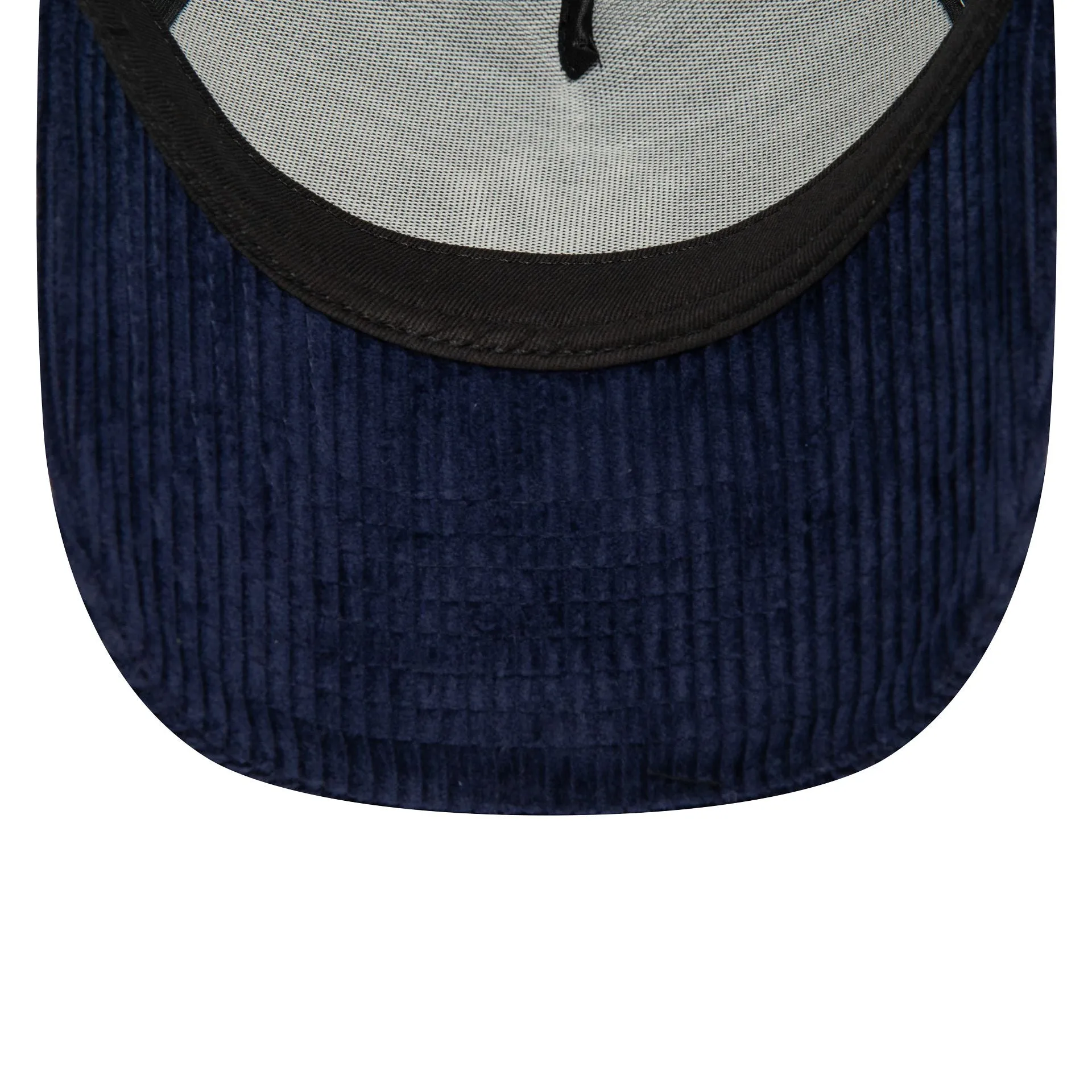 GORRA DE CAMIONERO AJUSTABLE NEW YORK YANKEES MLB CORD NAVY 9FORTY EFRAME.