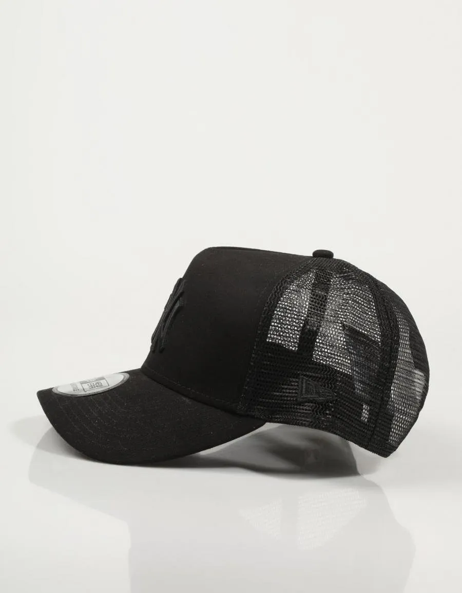  gorra NEW ERA Trucker en Negro 84981