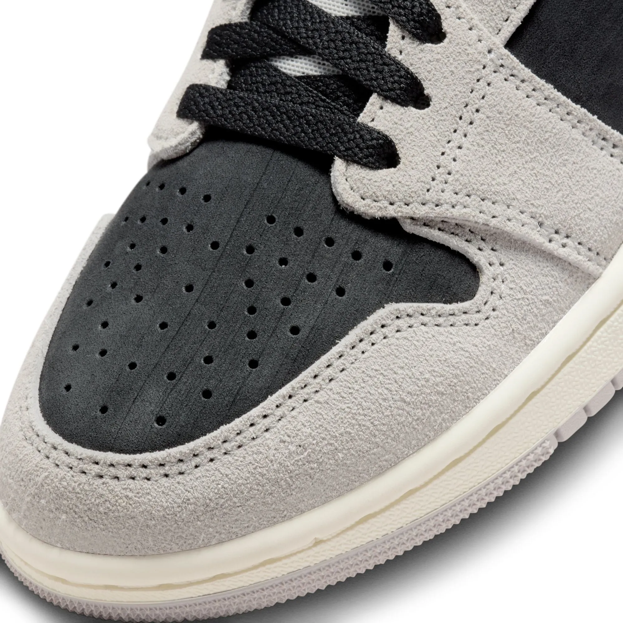 JORDAN WOMEN AIR JORDAN 1 ZOOM AIR CMFT 2 LT IRON ORE/NEUTRAL GREYBLACK