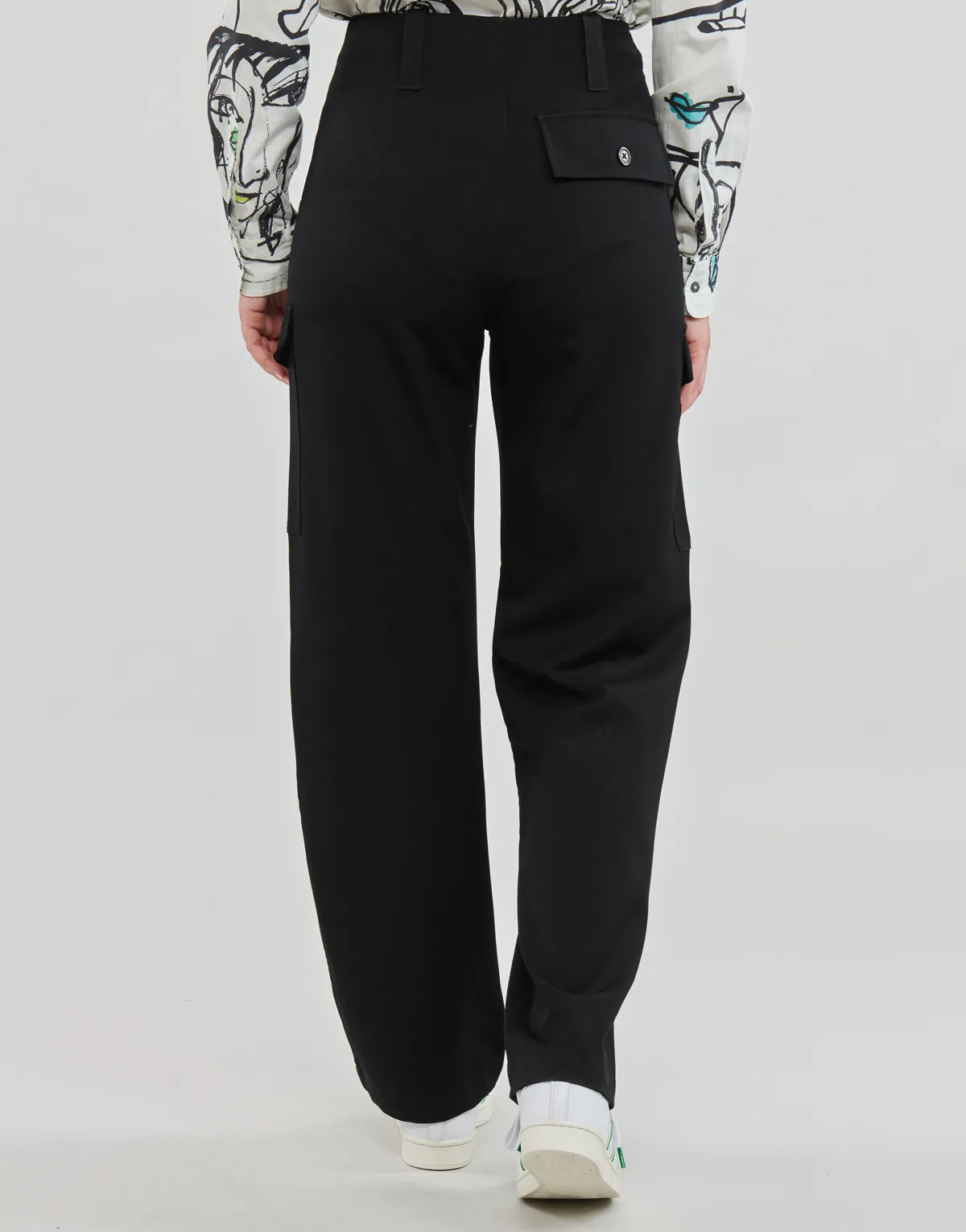 PANT_JO