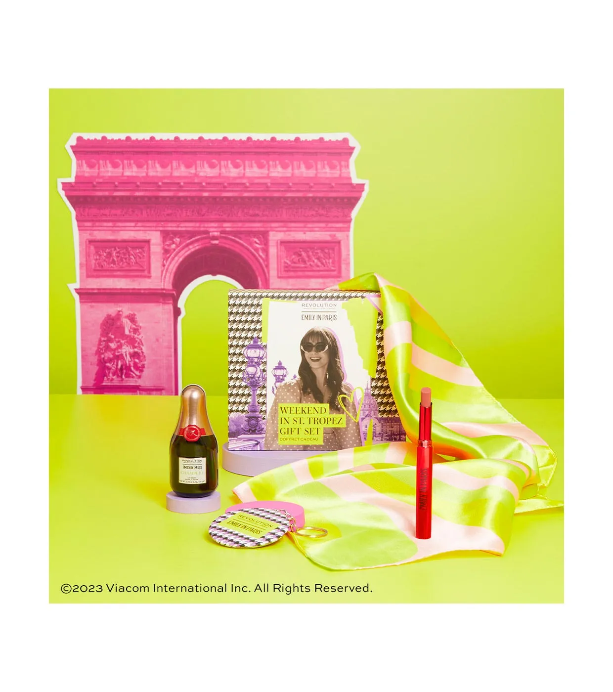 REVOLUTION  *EMILY IN PARIS*  SET DE REGALO WEEKEND IN ST.TROPEZ