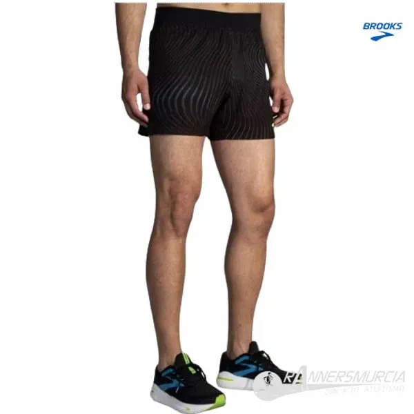 Sherpa 5″ Short