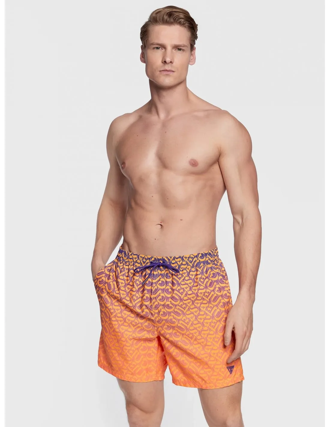 Short de baño con logo estampado all over de Guess