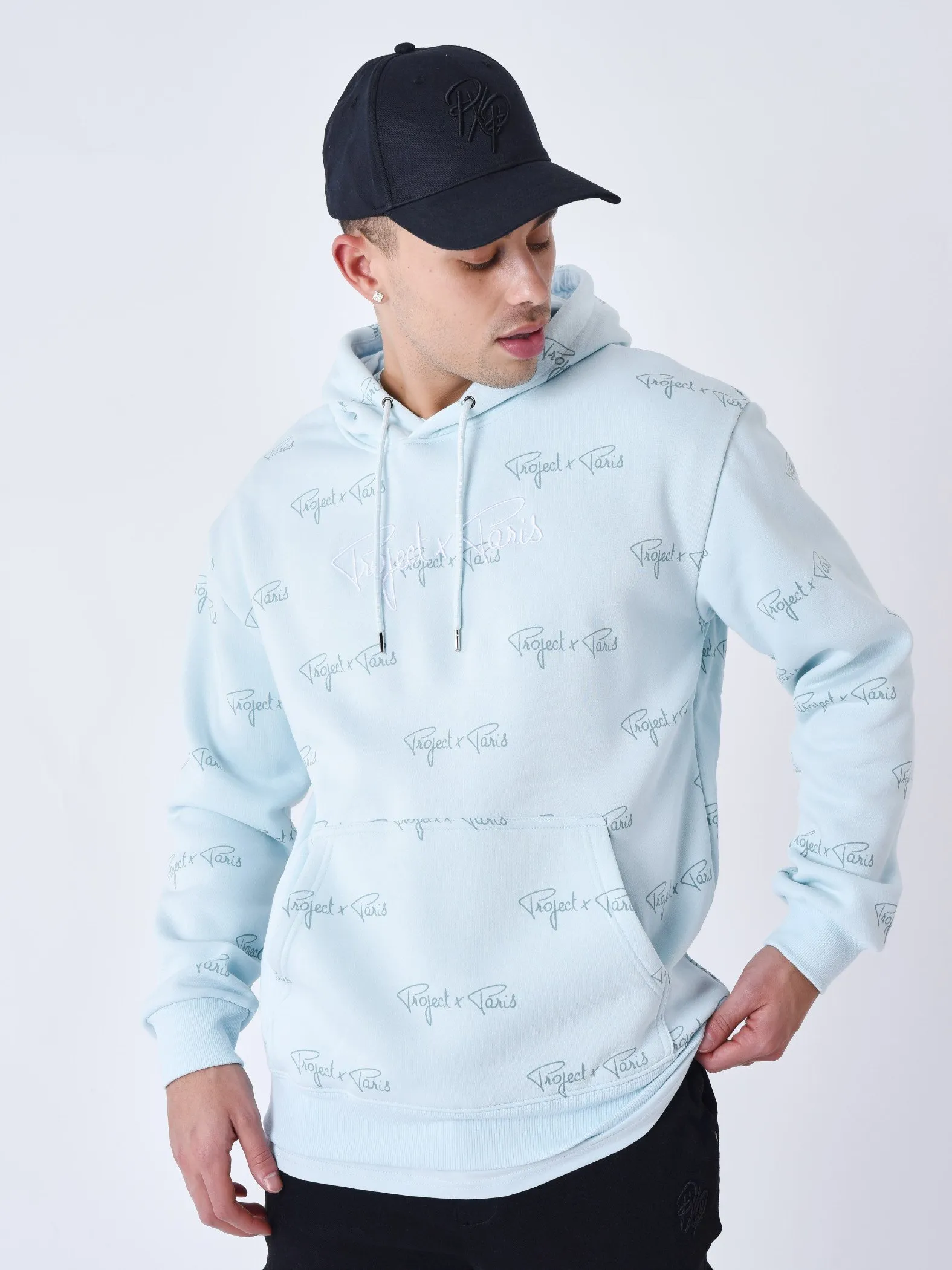 Sudadera con capucha estampada