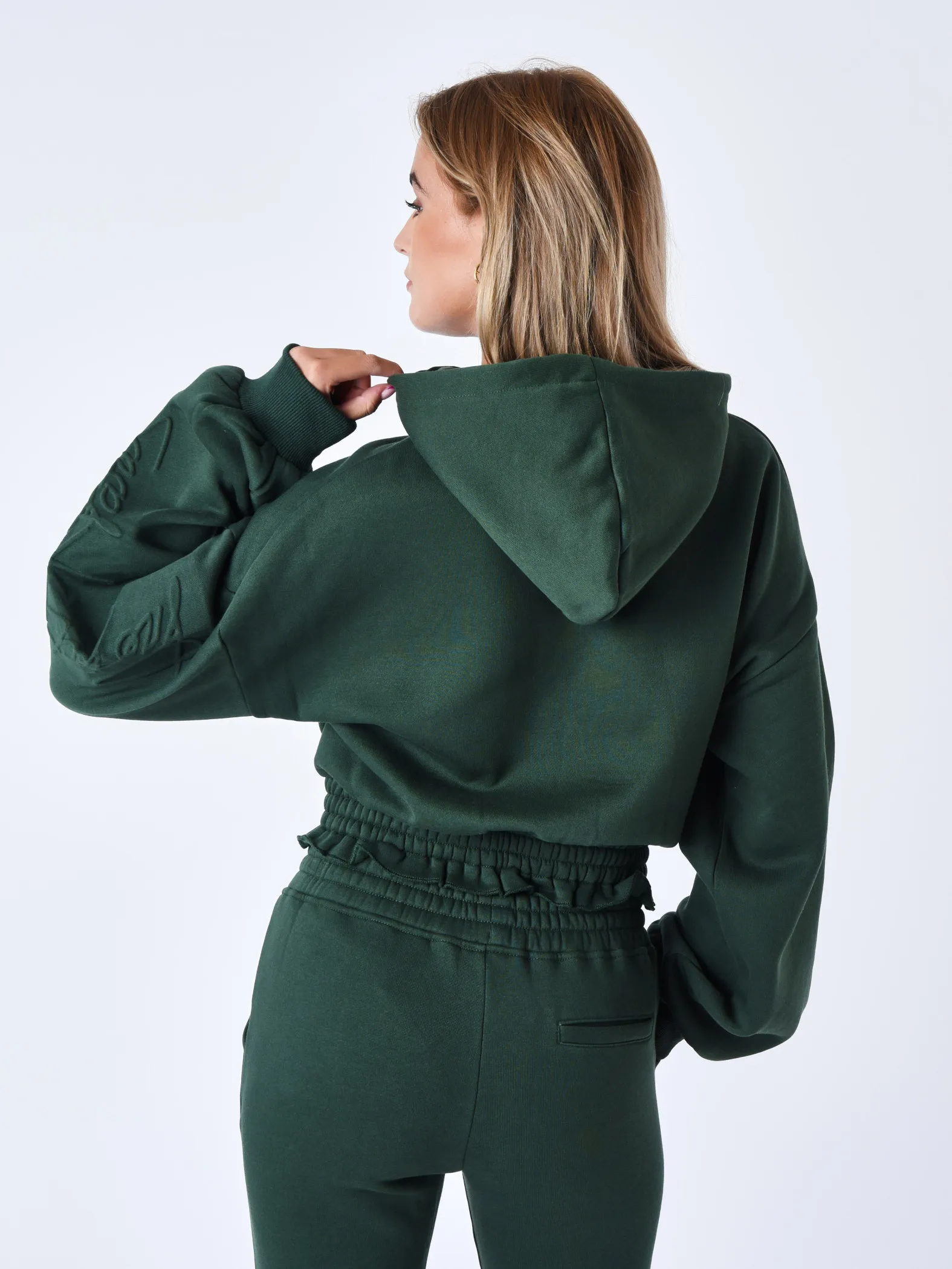 Sudadera con capucha fruncida
