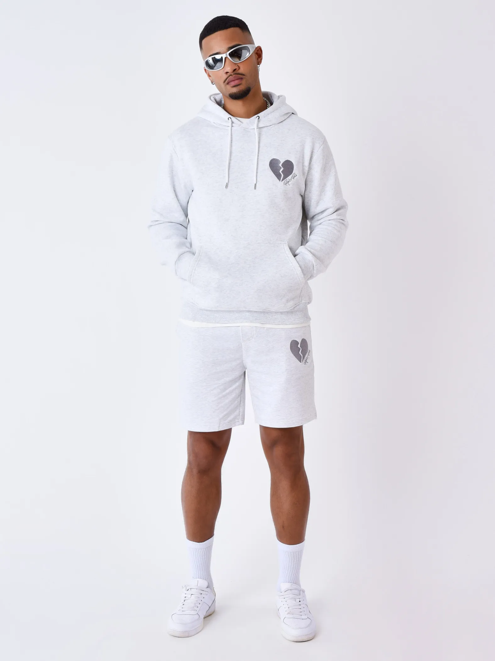 Sudadera con capucha Heartbroken