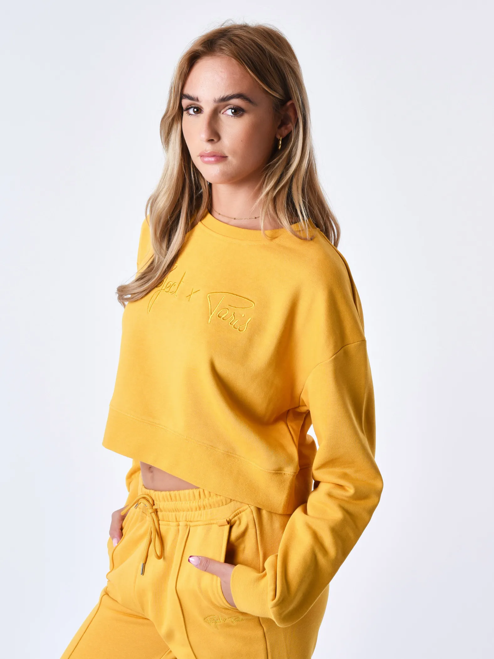 Sudadera corta básica
