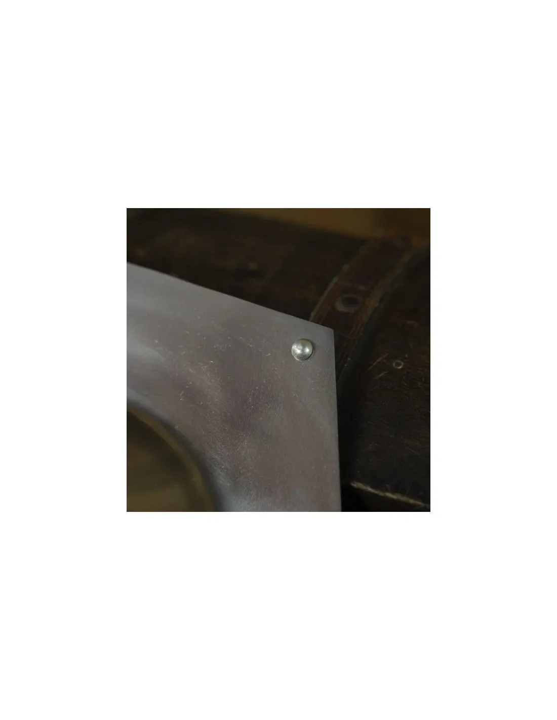 Umbo para escudo romano rectangular Scutum