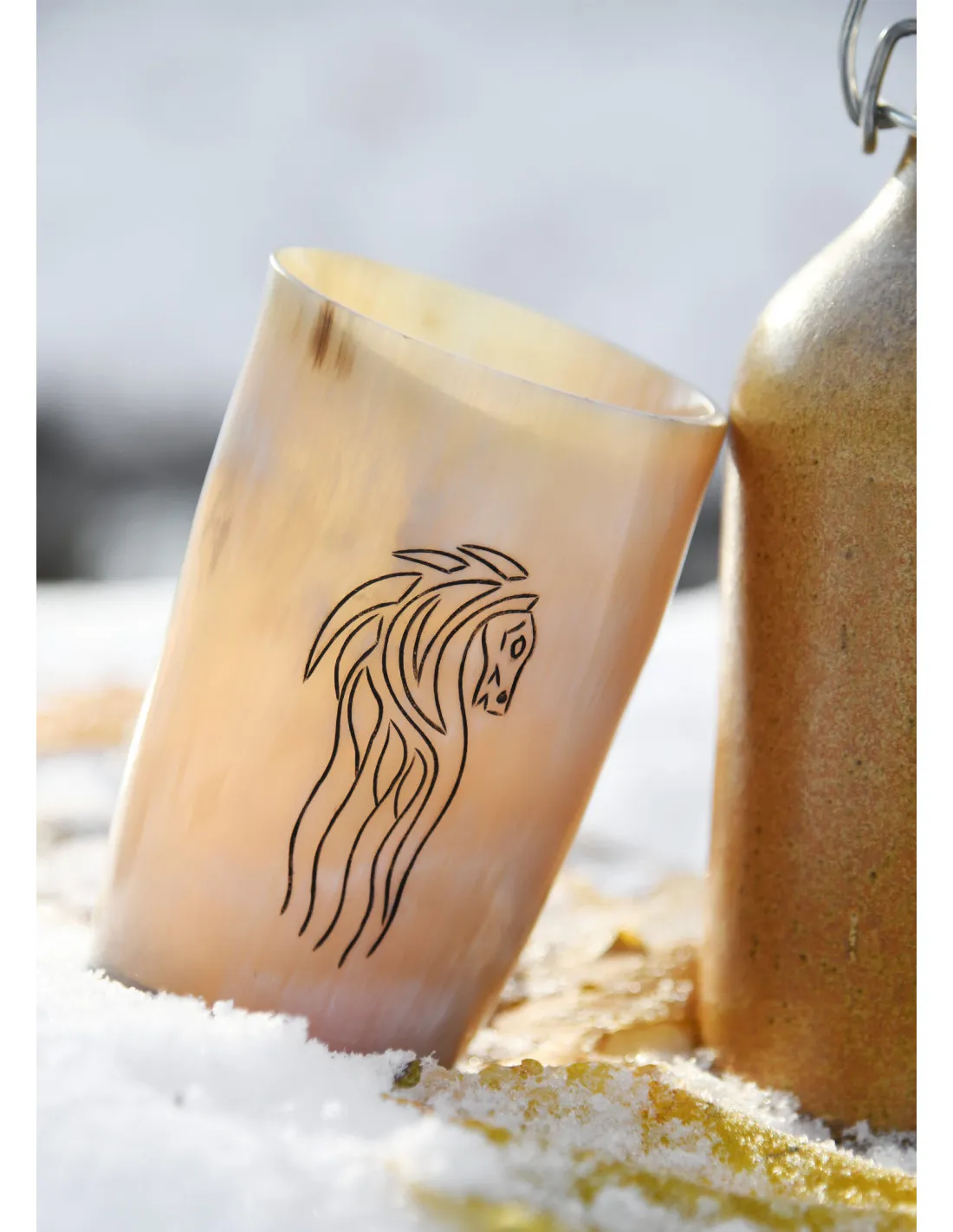 VASO VIKINGO CABALLO EN CUERNO DE BúFALO (150250 ML.)