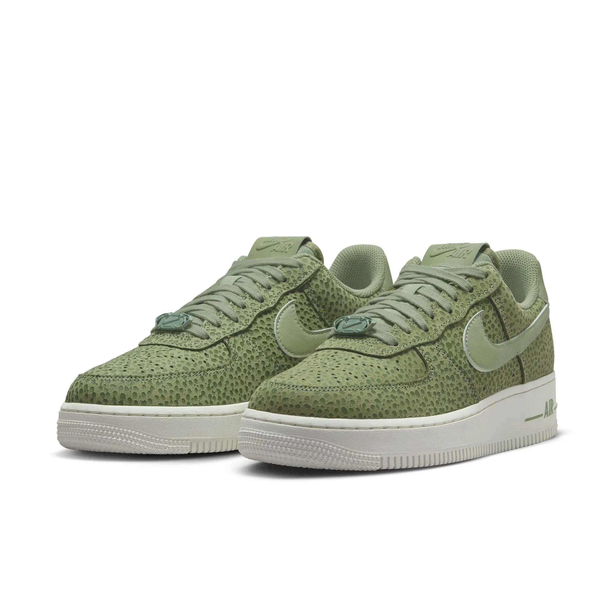 Women Air Force 1 '07 Premium Sesame/Light Bone/Oil Green