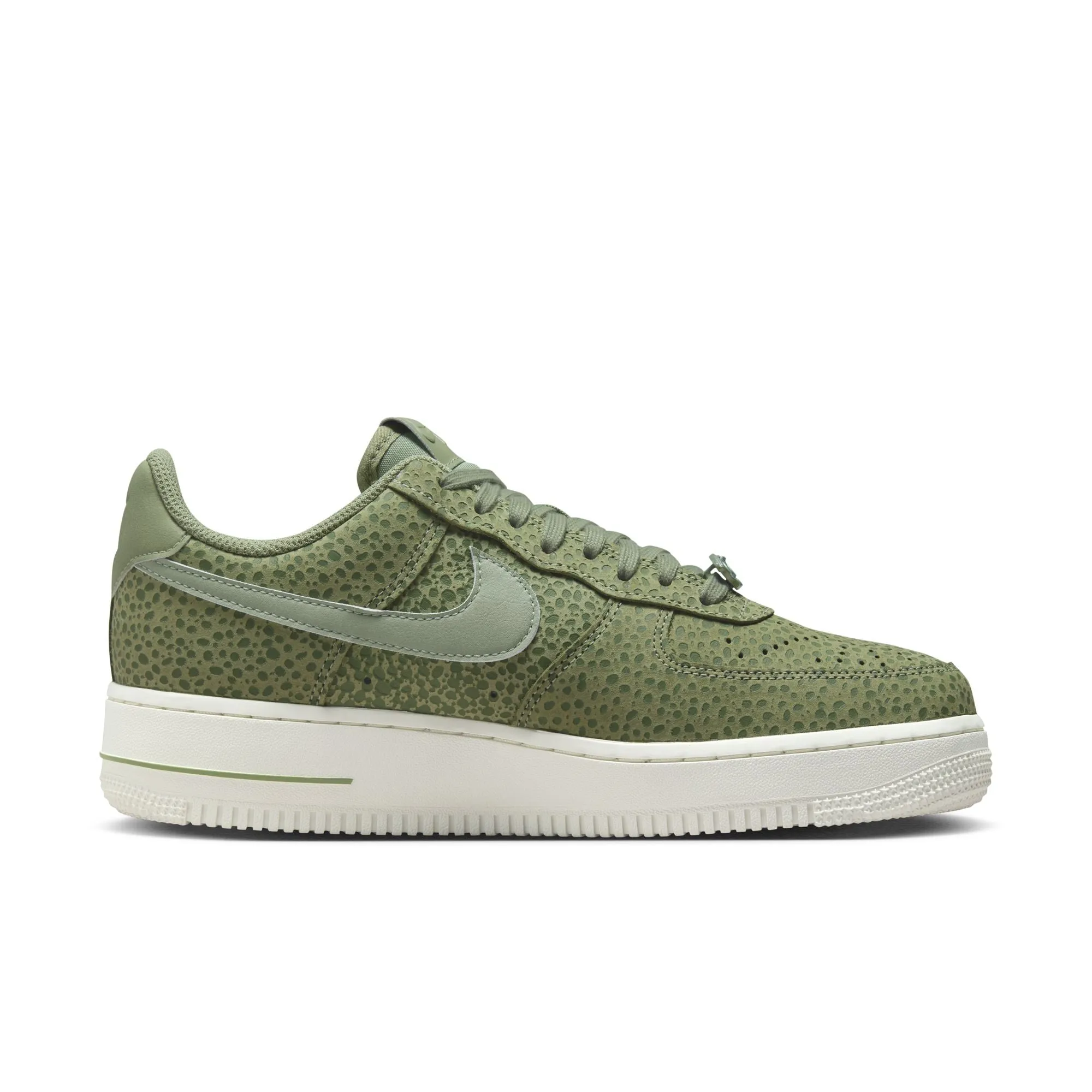 Women Air Force 1 '07 Premium Sesame/Light Bone/Oil Green