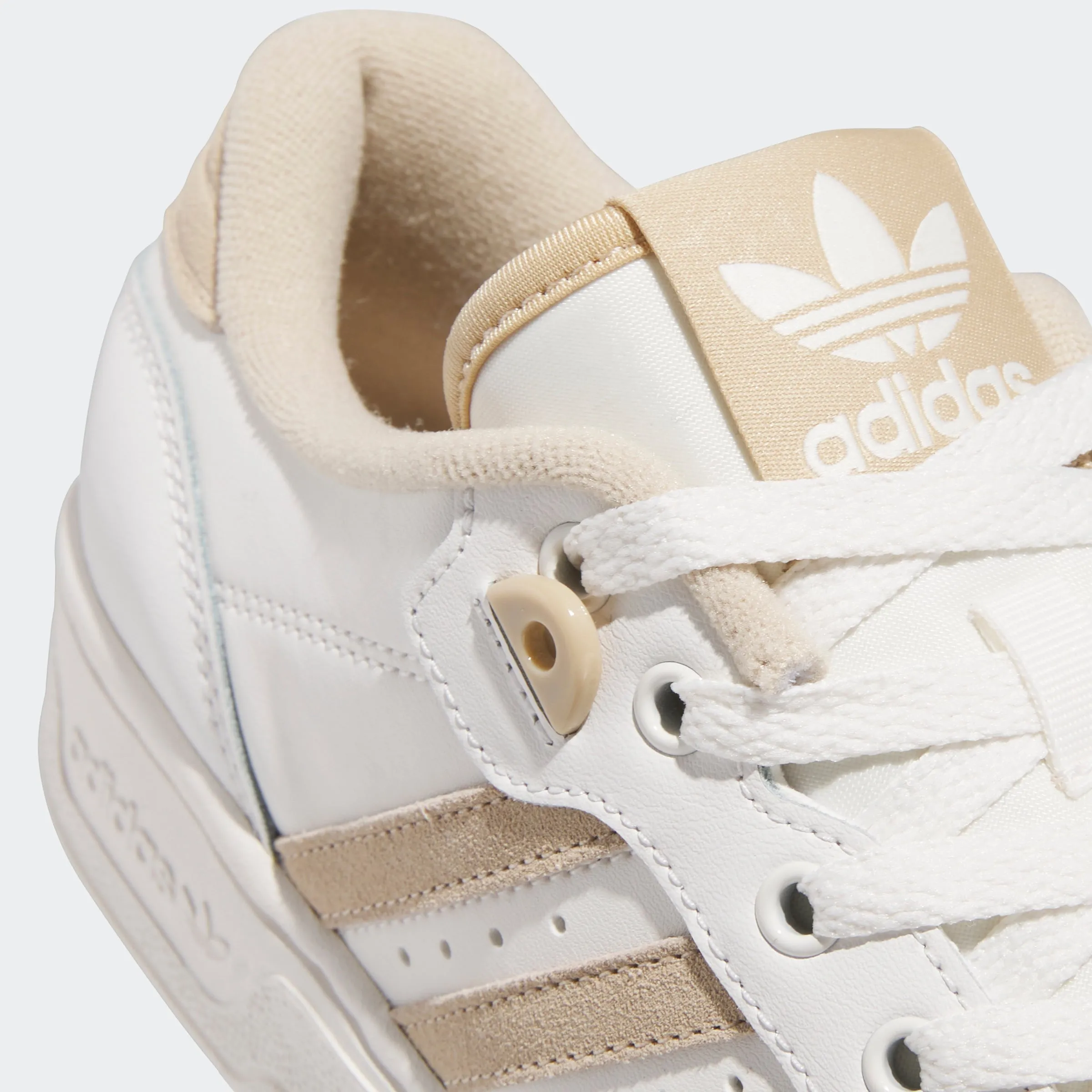 Women Rivalry Low Cloud White / Magic Beige / Cloud White